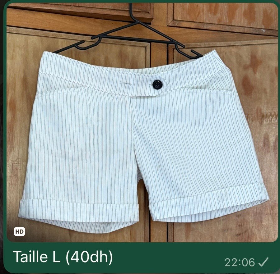 Short blanc rayé