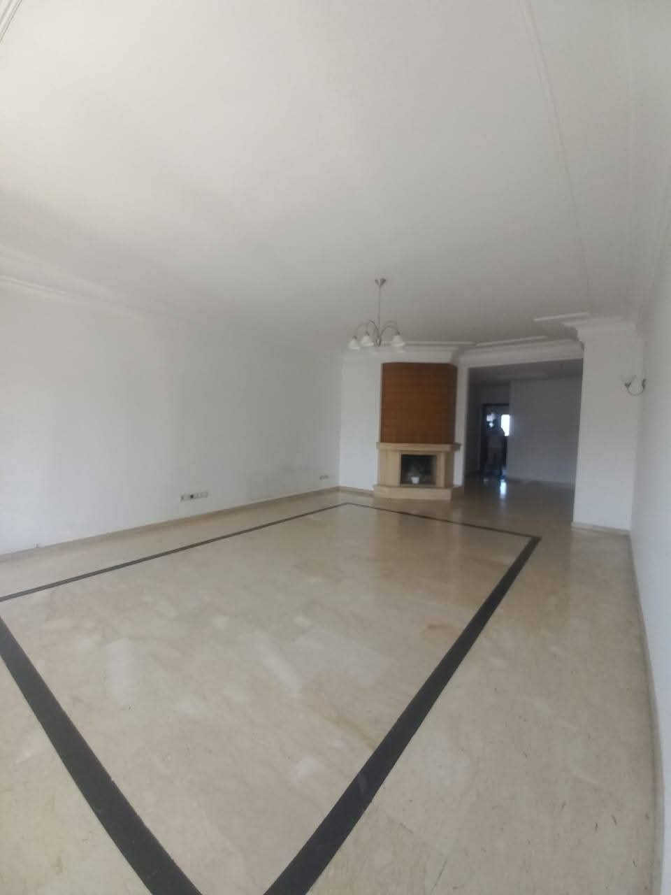 Appart 3 chambres salon haut standing quartier Racine